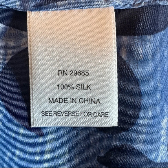 Pendleton 100% Silk Blue Black Floral Ruffle Button Blouse Top Summer  EUC Sz 16 - Picture 12 of 14